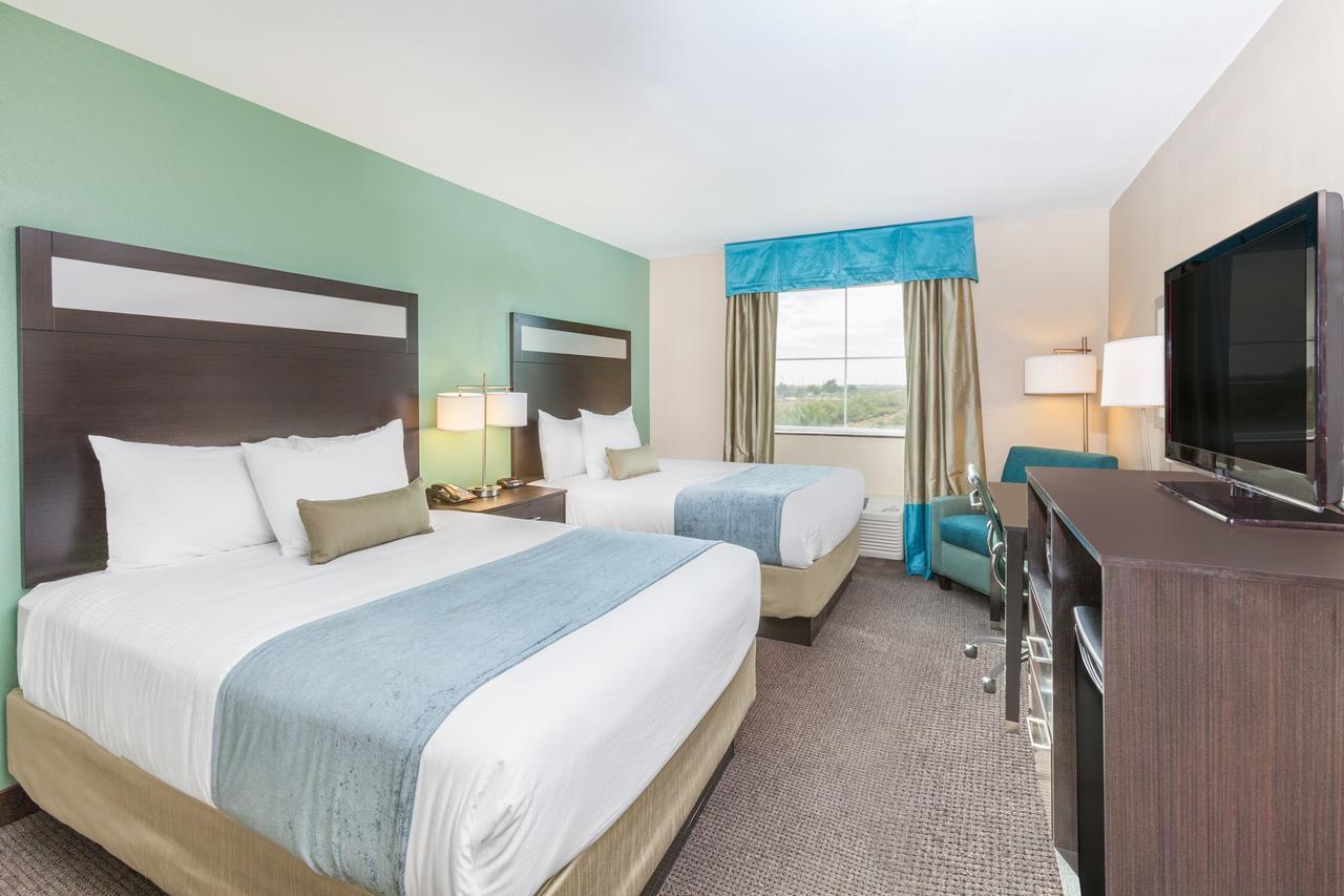 Hotel Baymont By Wyndham Midland Center Exteriér fotografie