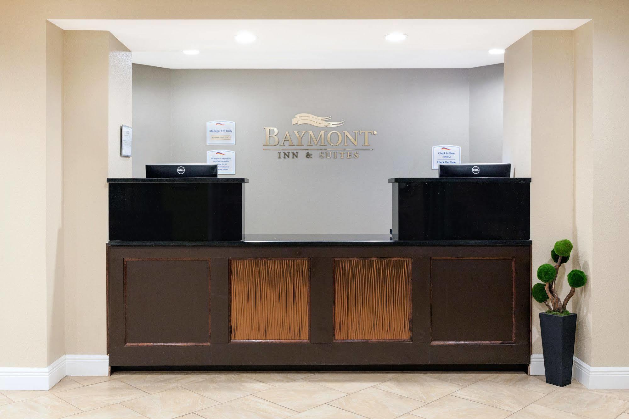 Hotel Baymont By Wyndham Midland Center Exteriér fotografie